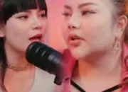 Drama Persahabatan Dinar Candy dan Lisa Mariana: Dari Larangan Berteman Hingga Bagi-Bagi Job ke Selebgram