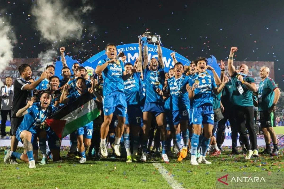 Dunia Olahraga Indonesia: Persib Bandung dan Sosok di Balik Kesuksesan