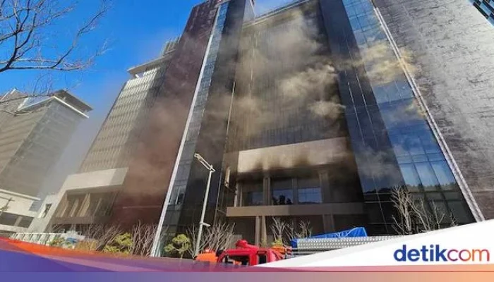Dunia Perhotelan Mengalami Perubahan: Dari Kebakaran di Hotel Tua hingga Munculnya Hotel Mewah