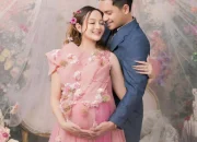Eksklusif: 9 Foto Memukau Nanda Arsyinta Tampil Pamer Baby Bump Kehamilan Kedua