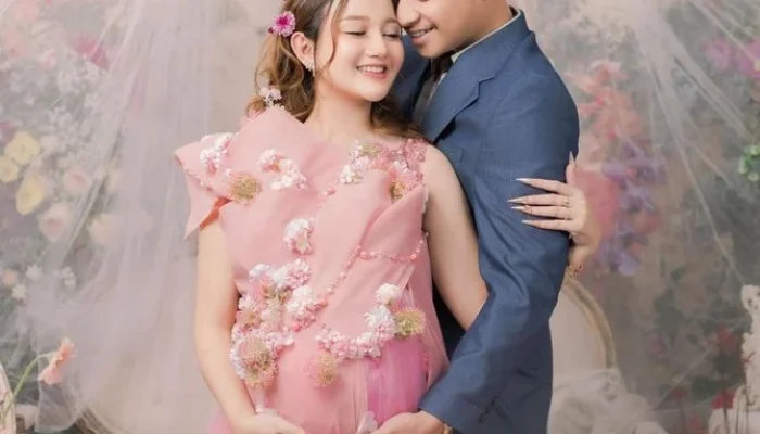 Eksklusif: 9 Foto Memukau Nanda Arsyinta Tampil Pamer Baby Bump Kehamilan Kedua