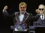 Elton John Rilis Album Baru yang Berbeda dari Sebelumnya, 'Sangat Bahagia'
