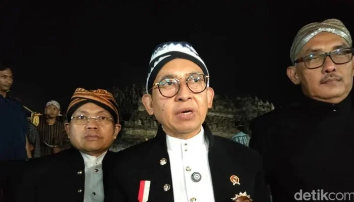 Fadli Zon: Pemasangan Chattra di Puncak Candi Borobudur Bakal Selesai Agustus