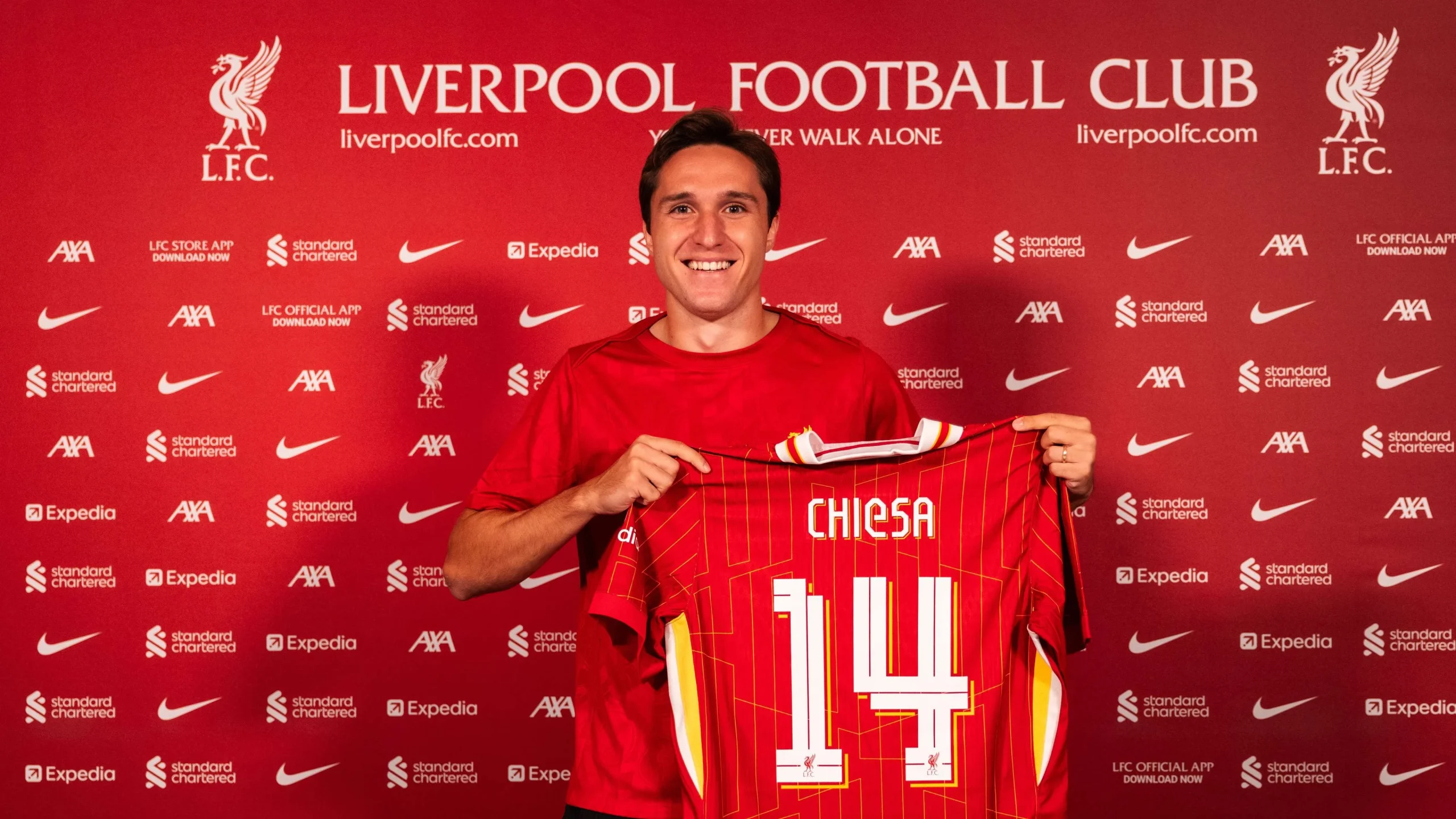 Federico Chiesa di Juventus Dihadapkan pada Pilihan Sulit: Tawaran Liverpool Membuat Gegar Transfer Musim Panas