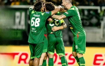 Francisco Rivera Pimpin Persebaya: 12 Gol, 7 Assist, Menuju Finis Empat Besar Super League 2025/2026!