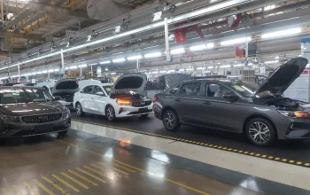 Geely Caplok Pabrik Ford Spanyol: Era Baru Mobil China di Indonesia