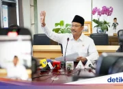 Gus Ipul Klariifikasi Tudingan Korupsi Sepatu Sekolah Rakyat Rp 700 Ribu