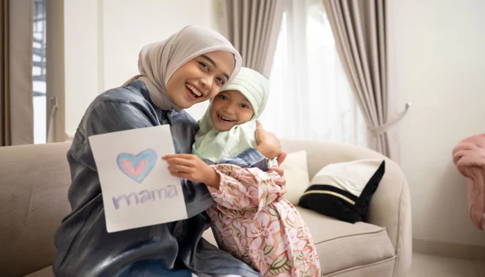 Hari Ibu: Selebriti Dunia Merayakan dengan Penuh Kasih Sayang