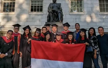 Harvard University Rayakan Upacara Kelulusan ke-375 dengan Pidato dari Conan O'Brien