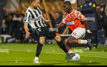Heracles vs Volendam: Duel Penentu di Kras Stadion Mengancam Nasib Relegasi