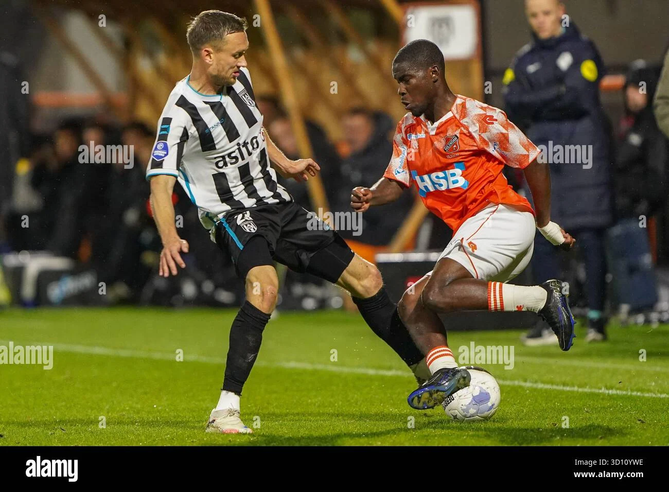 Heracles vs Volendam: Duel Penentu di Kras Stadion Mengancam Nasib Relegasi