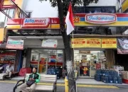 Indomaret dan Alfamart: Antara Koperasi Desa dan Persaingan Usaha