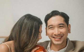 Intip Potret Eksklusif Adinda Thomas di Kelas Menyusui, Siap Sambut Baby Egg dengan Penuh Cinta