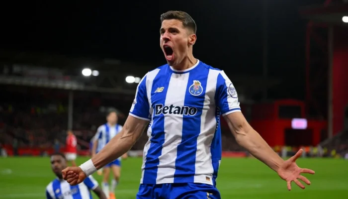 Jan Bednarek Dinobatkan sebagai Pemain Bertahan Terbaik di Liga Portugal Betclic untuk April