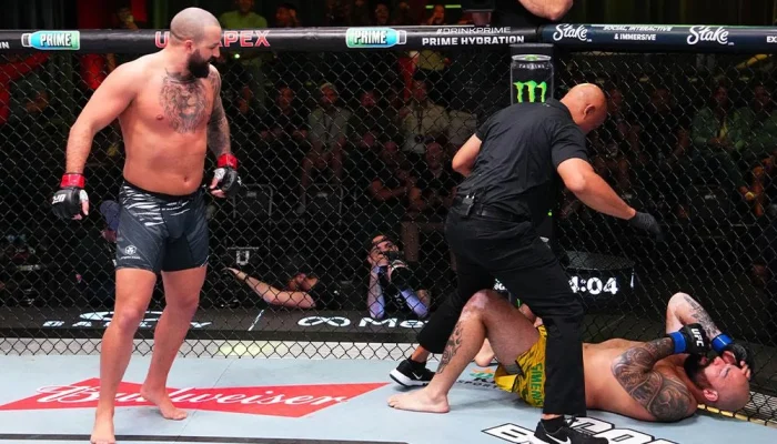 Josh Hokit dan Dunia UFC: Antara Kontroversi dan Pertarungan Sengit