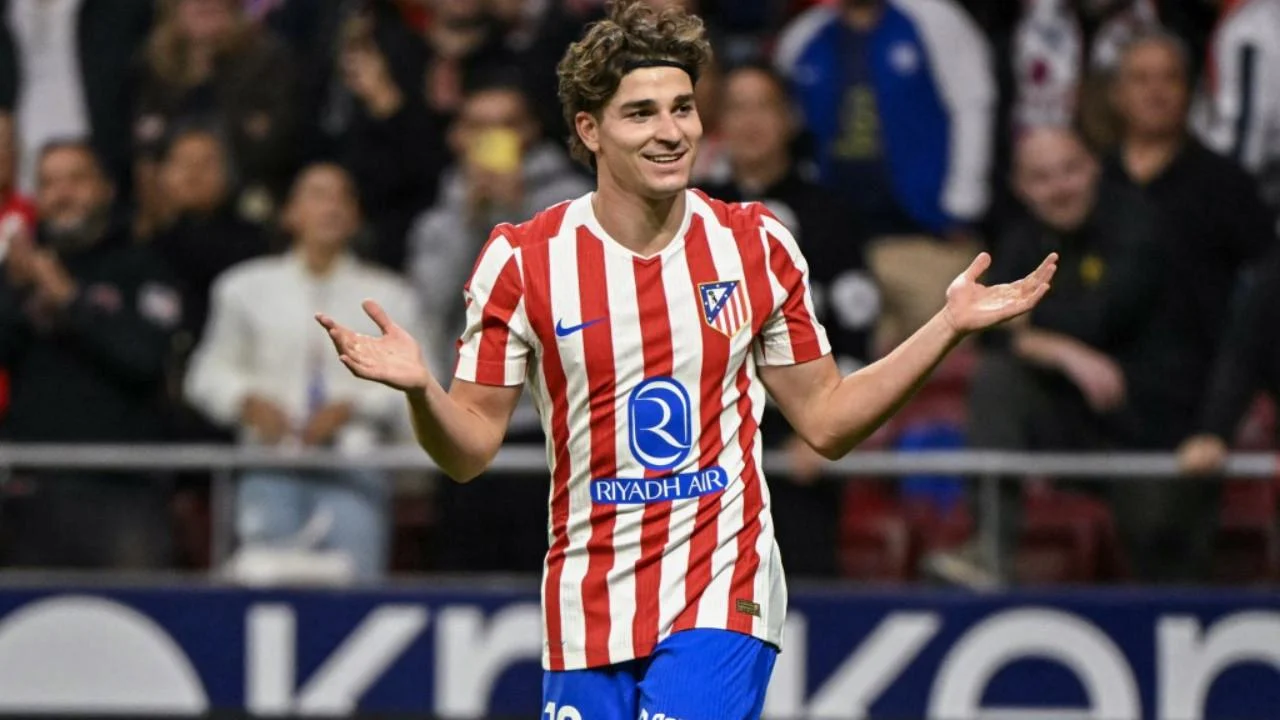 Julian Alvarez Dijual Mahal: Harga Selangit Lebih Tinggi dari Griezmann, Atletico Madrid Siap Bayar!