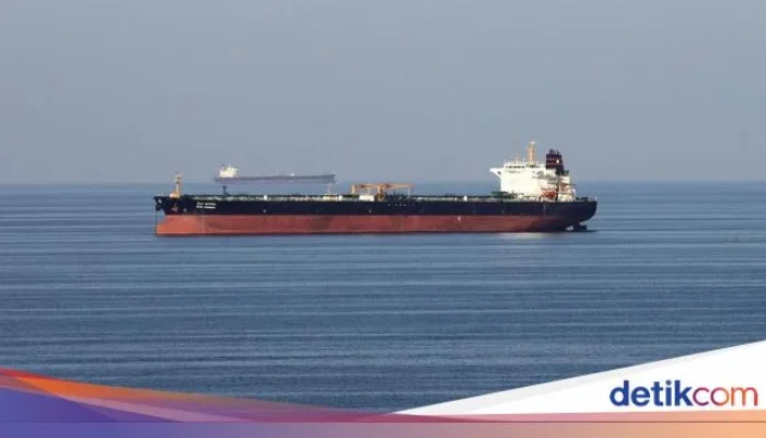 Kapal Tanker Minyak Iran Diserang AS, Teheran Ancam Balas