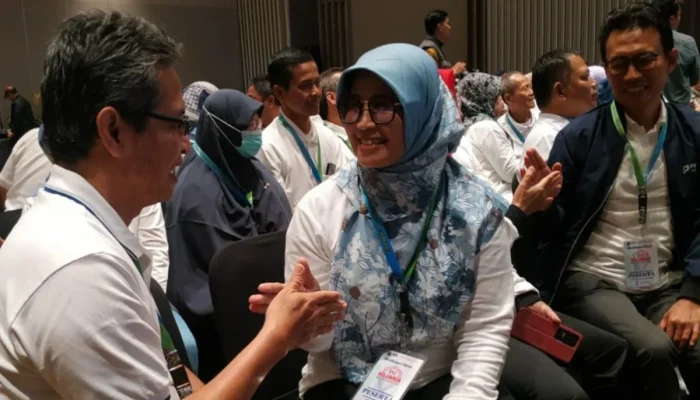 Kepala Sekolah: Antara Pengabdian dan Integritas