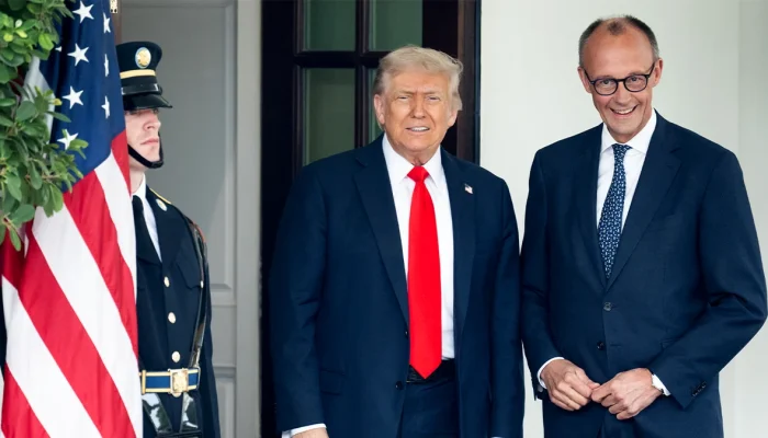 Ketegangan Memuncak: Trump Kritis Merz, Namun Hubungan AS-Jerman Dijaga Tetap Kuat