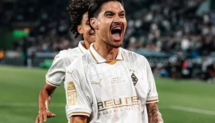 Kevin Diks Bawa Gladbach Raih Kemenangan Tipis atas Dortmund, Tim Selamat dari Degradasi
