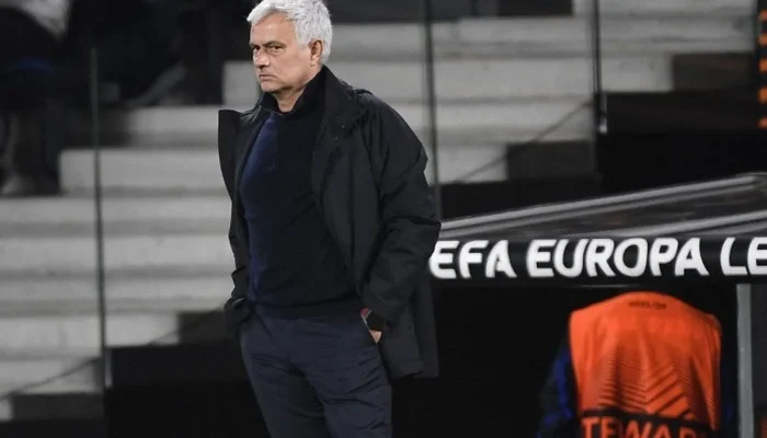 Konami dan Jose Mourinho: Dua Nama Besar di Dunia Olahraga