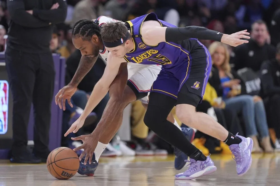 Koneksi Lakers-Dodgers Membantu Pemulihan Cedera Austin Reaves