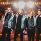 Konser 25 Tahun Westlife di GBK Sold Out, Penggemar Indonesia Menunjukkan Cinta Abadi