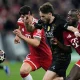 Kontroversi Handball Bayern vs PSG: Chris Sutton Nilai Regulasi UEFA Tidak Masuk Akal!