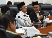 KPK Usut Dugaan Persiapan USD 1 Juta Yaqut untuk Kondisikan Pansus Haji DPR, Tim Hukum Bantah Kuat