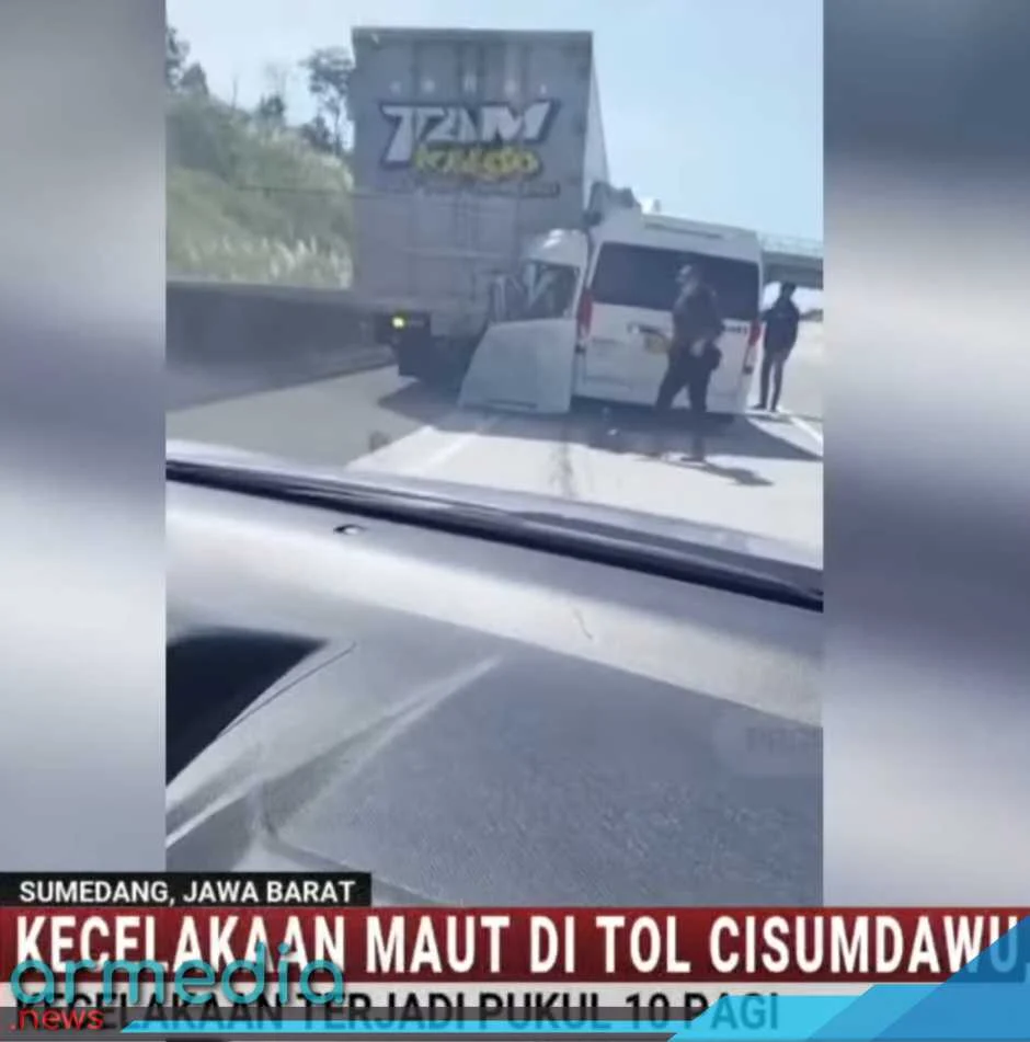Kronologi Kecelakaan Maut di Tol Cisumdawu Sumedang: Pikap Muatan Ciki Hantam Truk, Satu Meninggal