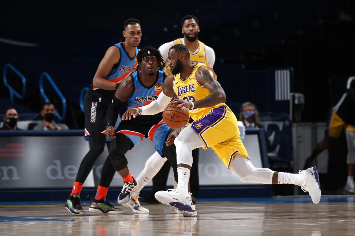 Lakers vs Thunder: LeBron James dan Masa Depan Lakers