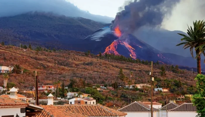 Las Palmas Jadi Pusat Perhatian: Dari Pelayaran Marella hingga Evakuasi Vulkanik di La Palma