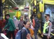 Libur Panjang Kenaikan Isa Almasih 2026: Penyeberangan Ramai dan Wisatawan Membanjiri Destinasi Favorit