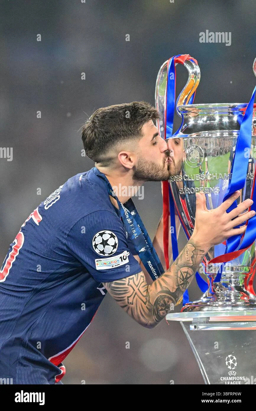 Lucas Beraldo Membuat Sejarah di Liga Champions