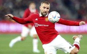 Luke Shaw Dilema Musim Baru: United Butuh Pengganti Bek Kiri Setelah Kualifikasi Champions League