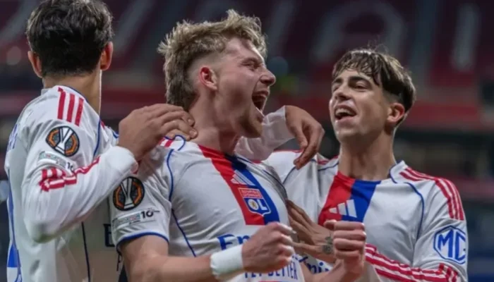 Lyon Bergema di Puncak: Dari Kemenangan Dramatis di Ligue 1 hingga Kejutan di LCS dan NHL
