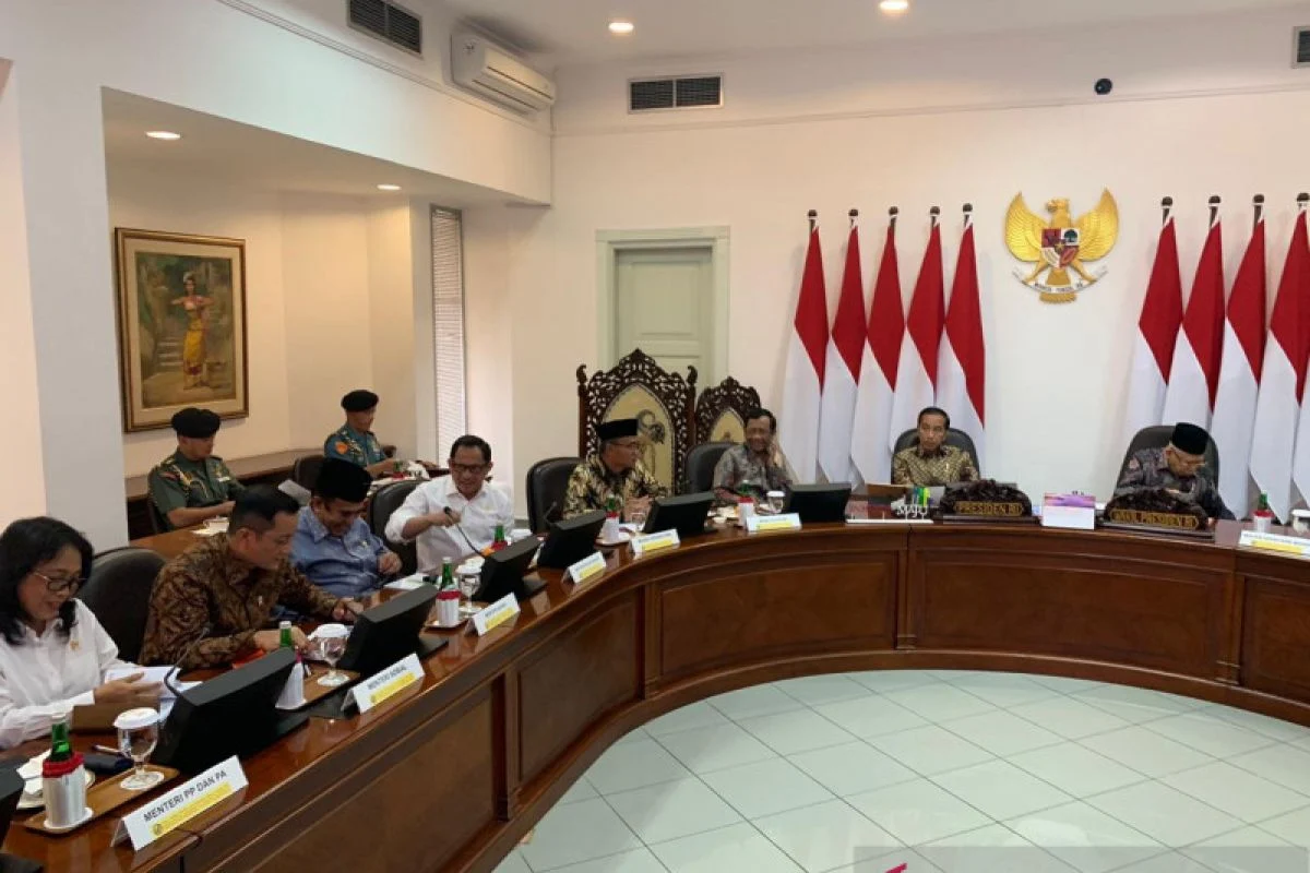 Mahasiswa UI Geruduk Kementerian Pendidikan: Persiapan Massa & Tuntutan Reformasi Besar