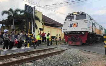 Masinis Pantau Rel Setiap 2 km, Komisi V Dorong DDT untuk Cegah Kecelakaan Kereta