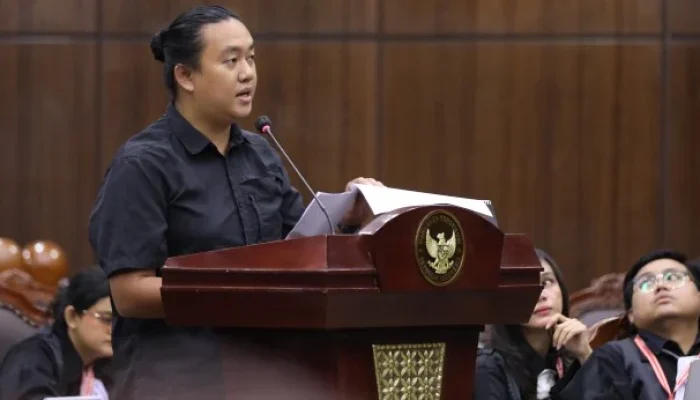 Megawati Kecam Kasus Andrie Yunus di Pengadilan Militer: “Kok Lucu? Pusing Saya!”