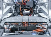Mengenal Penggantian Baterai Mobil Listrik dan Infrastruktur Pendukungnya