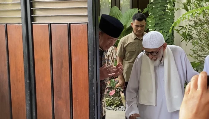 Mengenang Umi Ichun, Istri Abu Bakar Ba’asyir yang Wafat di Sukoharjo pada 4 Mei 2026