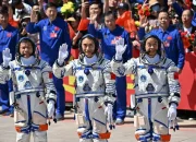 Misi Shenzhou XXI Berakhir, Awak Astronot Kembali ke Bumi Setelah 7 Bulan