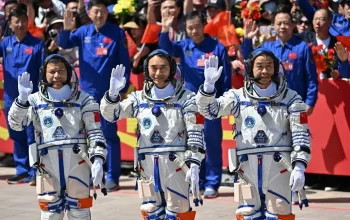 Misi Shenzhou XXI Berakhir, Awak Astronot Kembali ke Bumi Setelah 7 Bulan