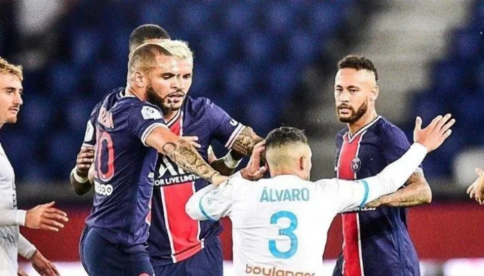 Neymar Marah Besar Setelah Wasit Lakukan Kesalahan Fatal