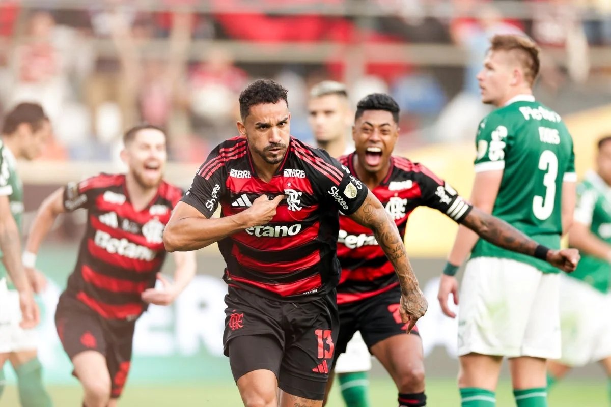 Palmeiras Raih Kemenangan Bersejarah atas Flamengo, Tapi Masih Terancam di Libertadores