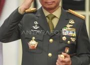 Panglima TNI Jenderal TNI Agus Subiyanto Izinkan Prajurit Turun Tangan Buru Begal