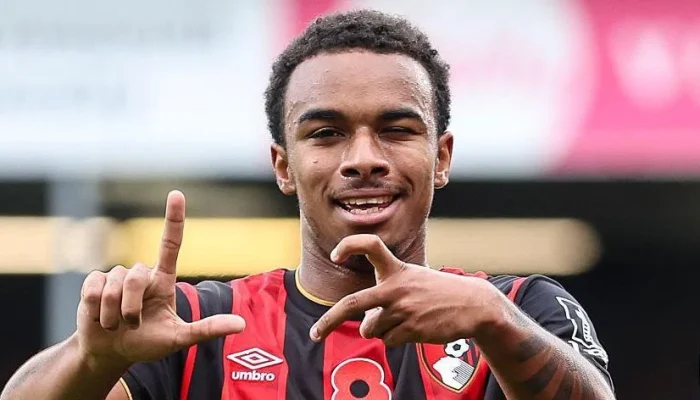 Pemain Muda Eli Junior Kroupi dan Prospeknya di Dunia Sepak Bola