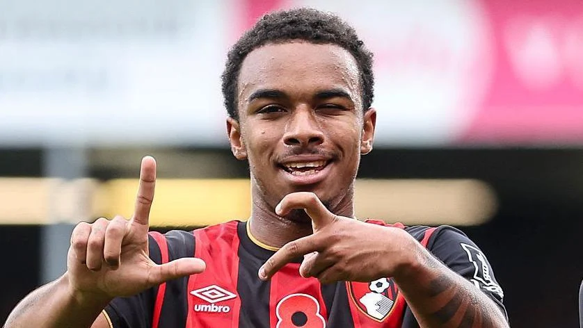 Pemain Muda Eli Junior Kroupi dan Prospeknya di Dunia Sepak Bola