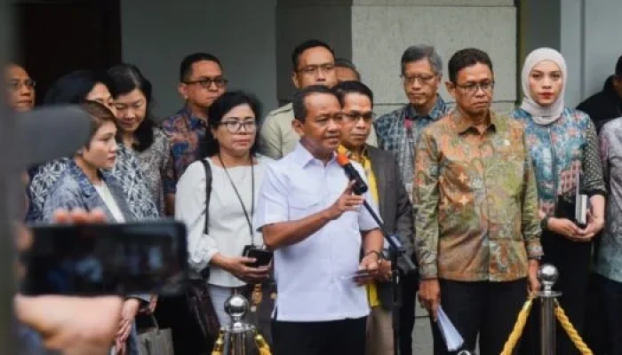 Pembatalan dan Kontroversi: Dari Pembangunan Energi Hingga Film dan Musik