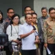 Pembatalan dan Kontroversi: Dari Pembangunan Energi Hingga Film dan Musik